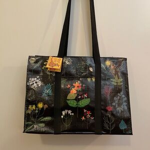 Blue Q Wildflower Shopper